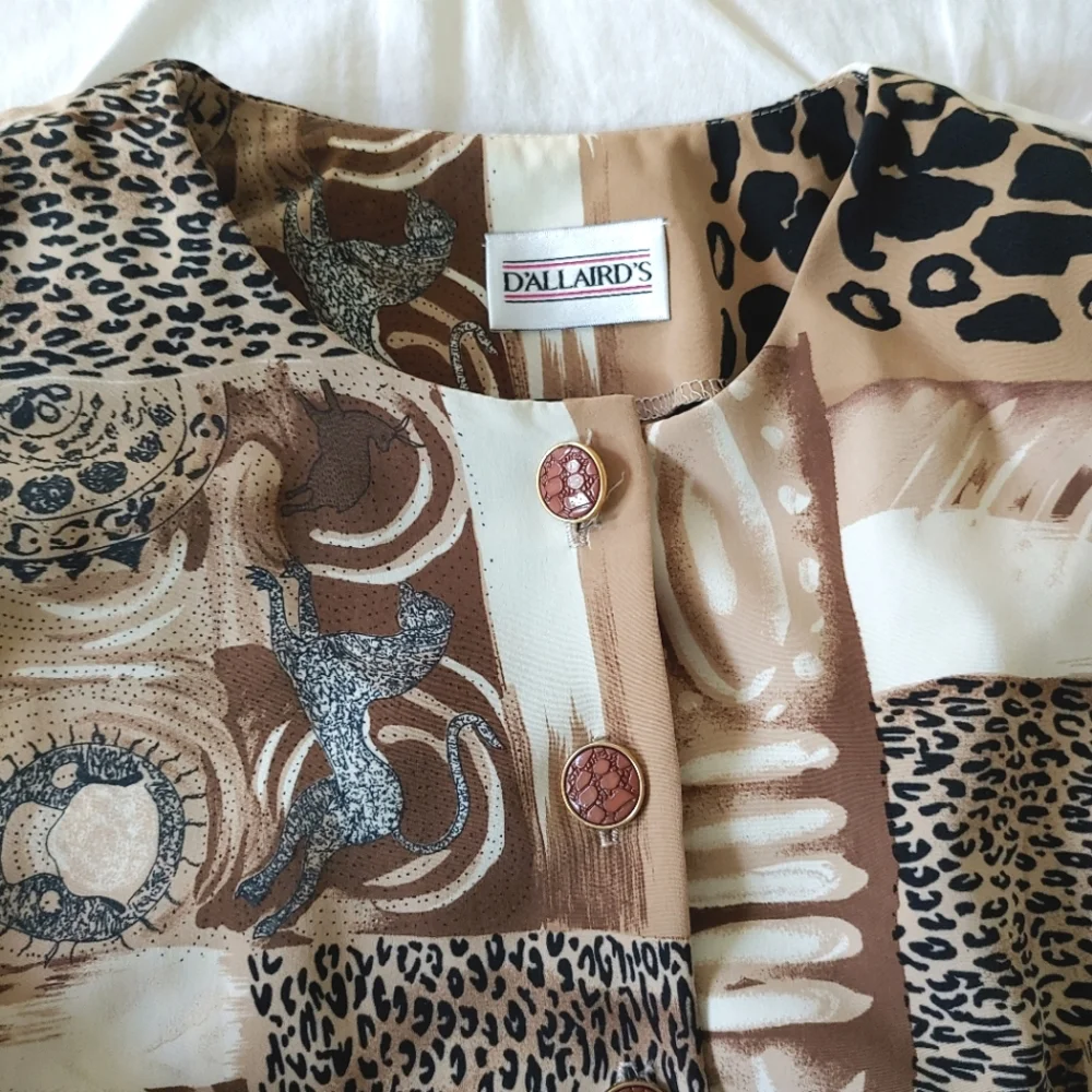 D'allaird's vintage 80s brown animal print belted midi dress. Size 16 - Picture 5 of 17